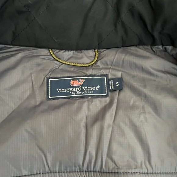 Vineyard Vines Men’s Quilted Vest- Navy Blue - Picture 8 of 9